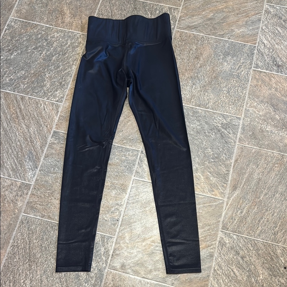 Women’s  Black Leggings